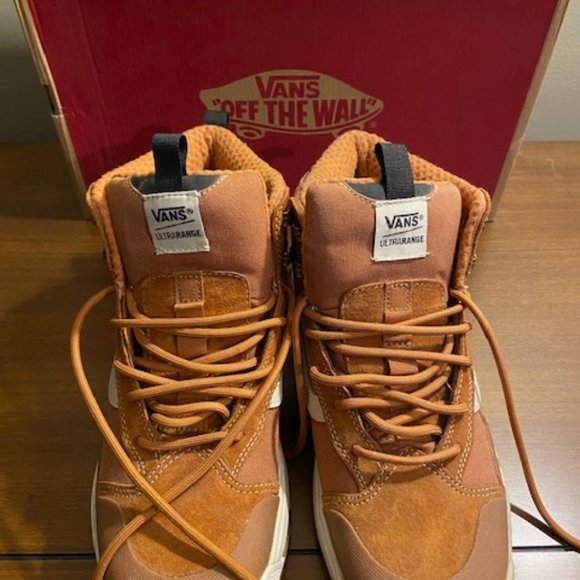 Vans Ultrarange Exo Hi - Picture 1 of 4